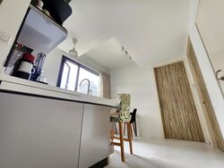 M5 (D10), Apartment #468320101